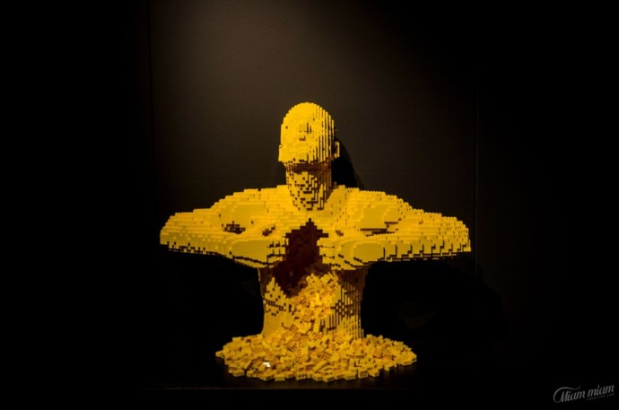 Lego szobor kiállítás Budapesten! The Art of the Brick - A Kocka Művészete kiállítás